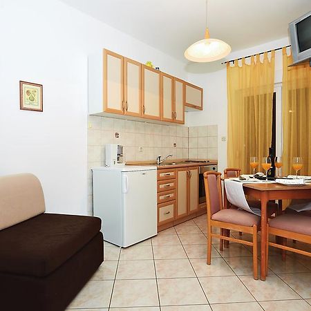 Apartments Lucija Sukosan Luaran gambar